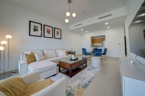 Burj Khalifa View - 2BR and Maid - Downtown